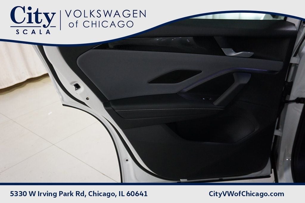 2025 Volkswagen Tiguan 2.0T SE