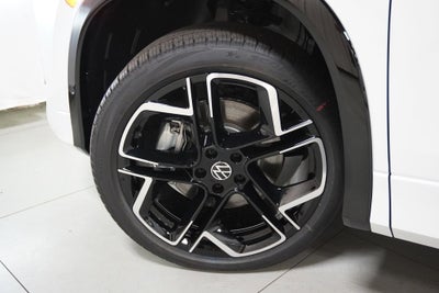 2026 Volkswagen Tiguan 2.0T SEL R-Line Turbo