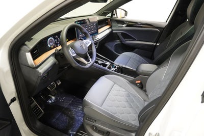 2026 Volkswagen Tiguan 2.0T SEL R-Line Turbo