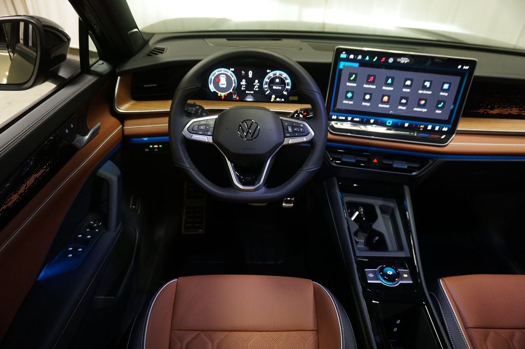 2026 Volkswagen Tiguan 2.0T SEL R-Line Turbo