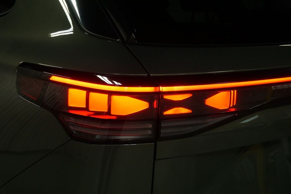 2026 Volkswagen Tiguan 2.0T SEL R-Line Turbo