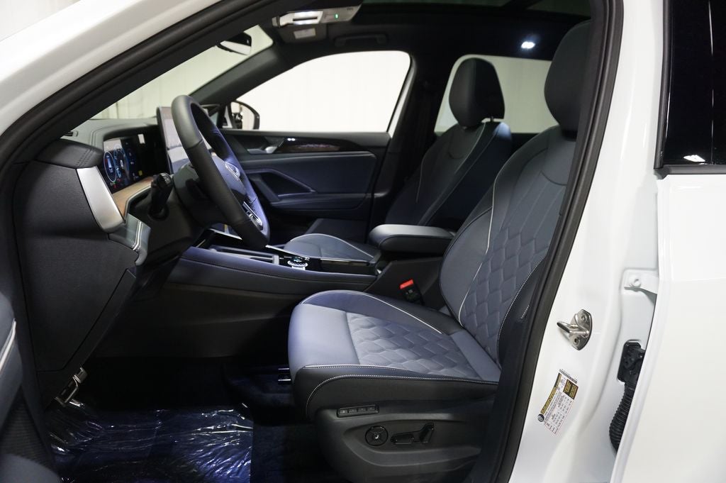 2026 Volkswagen Tiguan 2.0T SEL R-Line Turbo