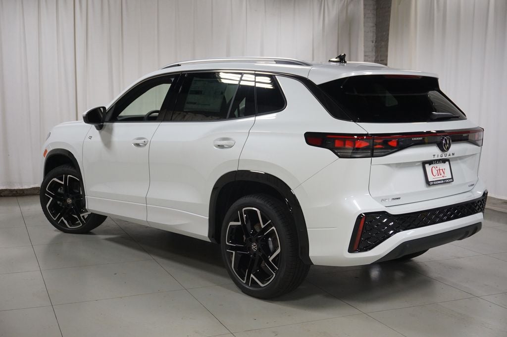 2026 Volkswagen Tiguan 2.0T SEL R-Line Turbo