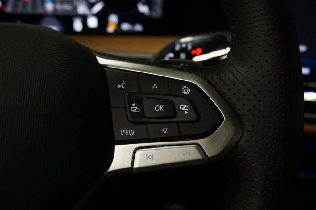 2026 Volkswagen Tiguan 2.0T SEL R-Line Turbo