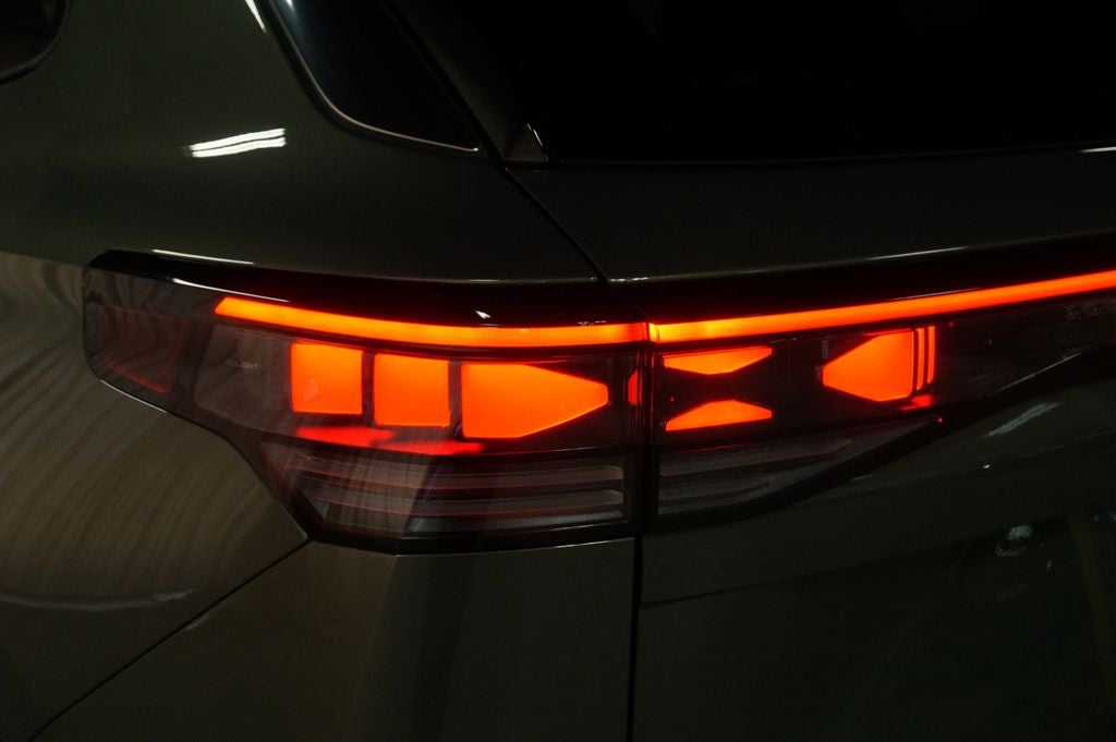 2026 Volkswagen Tiguan 2.0T SEL R-Line Turbo