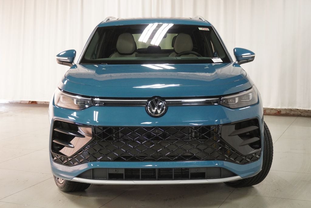 2026 Volkswagen Tiguan 2.0T SEL R-Line Turbo