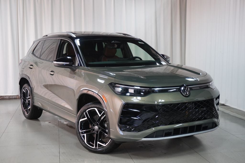 2026 Volkswagen Tiguan 2.0T SEL R-Line Turbo