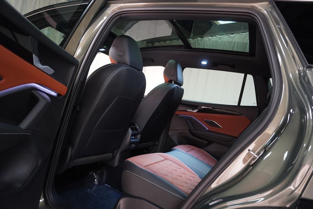 2026 Volkswagen Tiguan 2.0T SEL R-Line Turbo