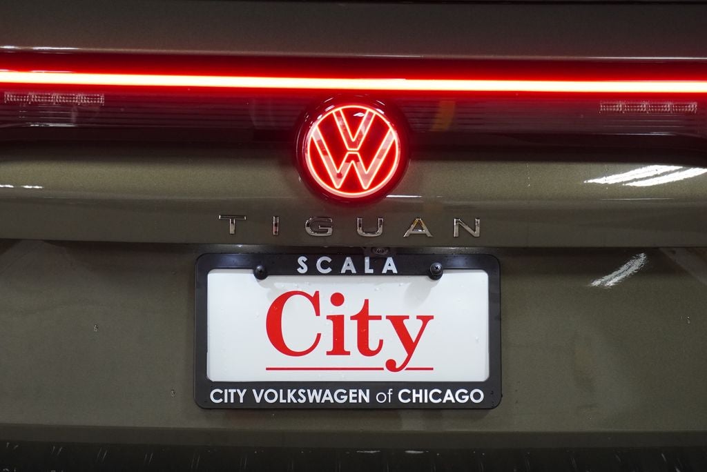 2026 Volkswagen Tiguan 2.0T SEL R-Line Turbo