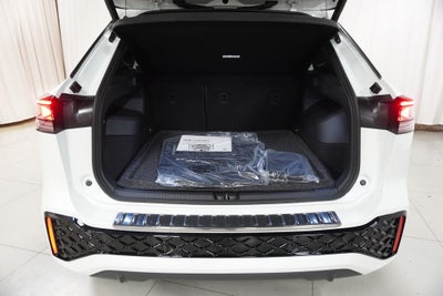 2026 Volkswagen Tiguan 2.0T SEL R-Line