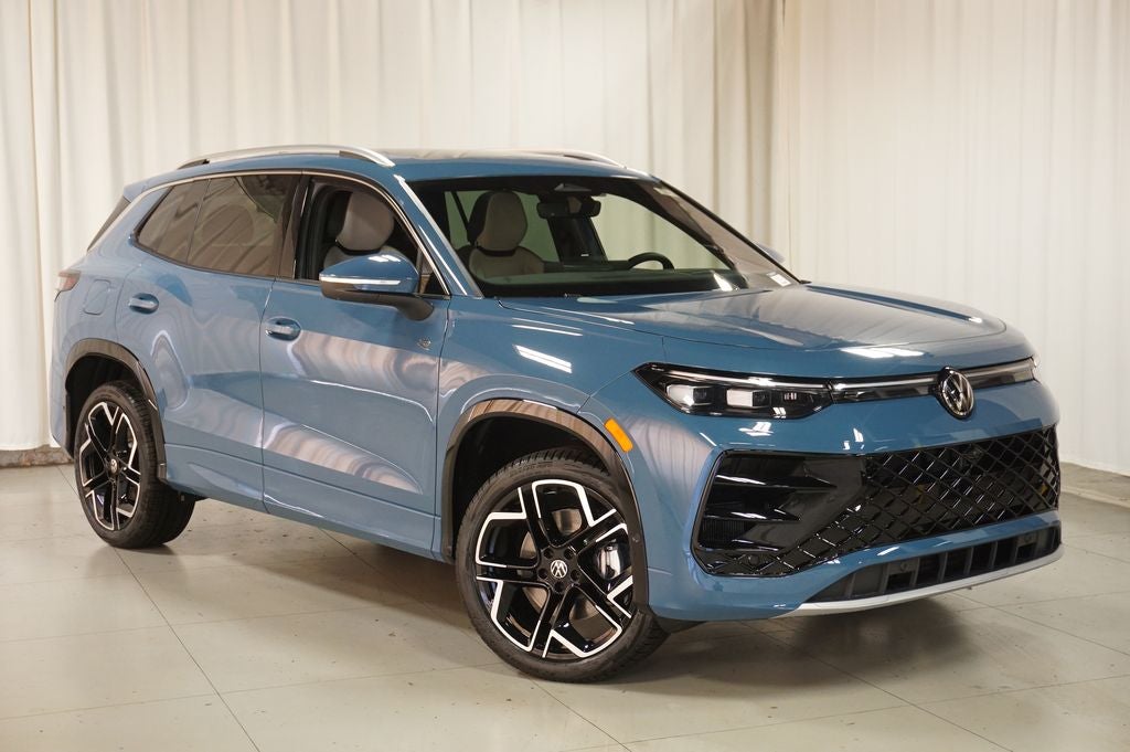 2026 Volkswagen Tiguan 2.0T SEL R-Line Turbo