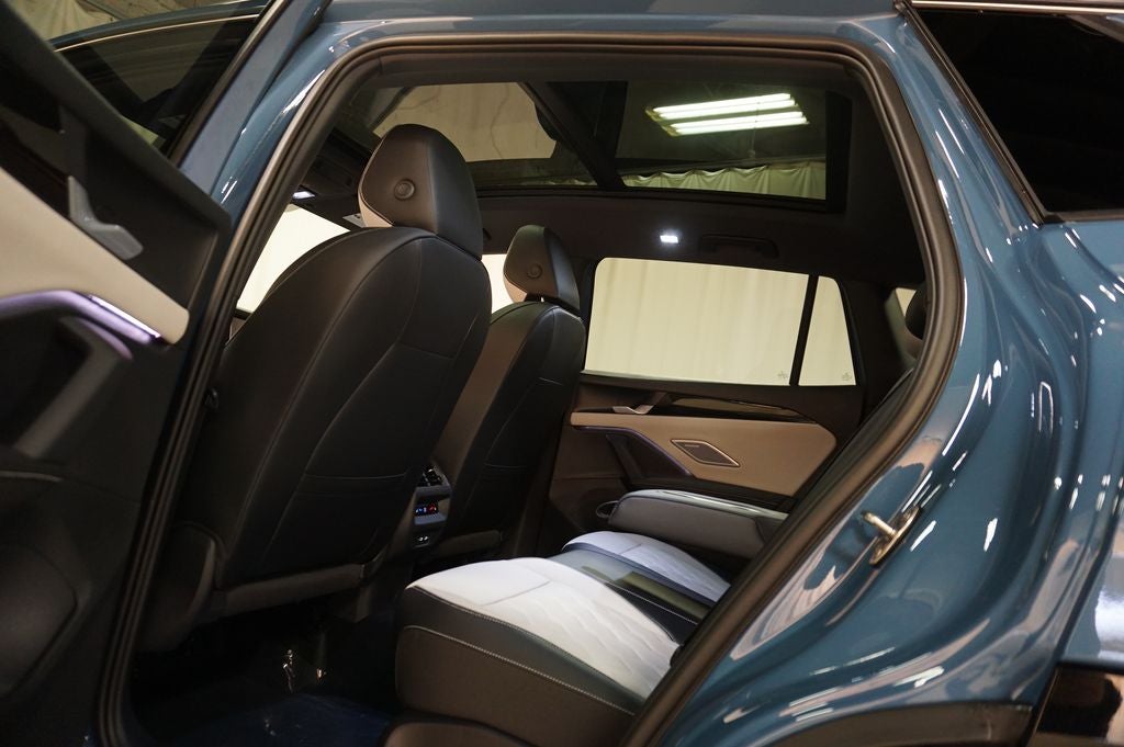 2026 Volkswagen Tiguan 2.0T SEL R-Line Turbo