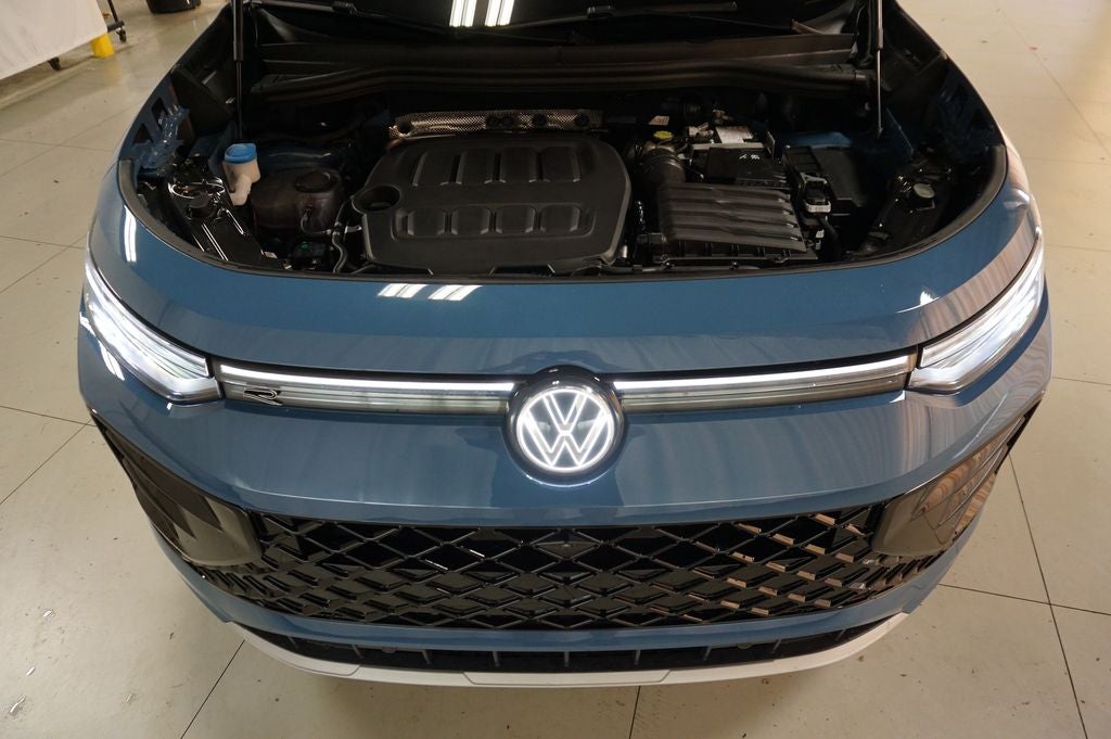 2026 Volkswagen Tiguan 2.0T SEL R-Line Turbo