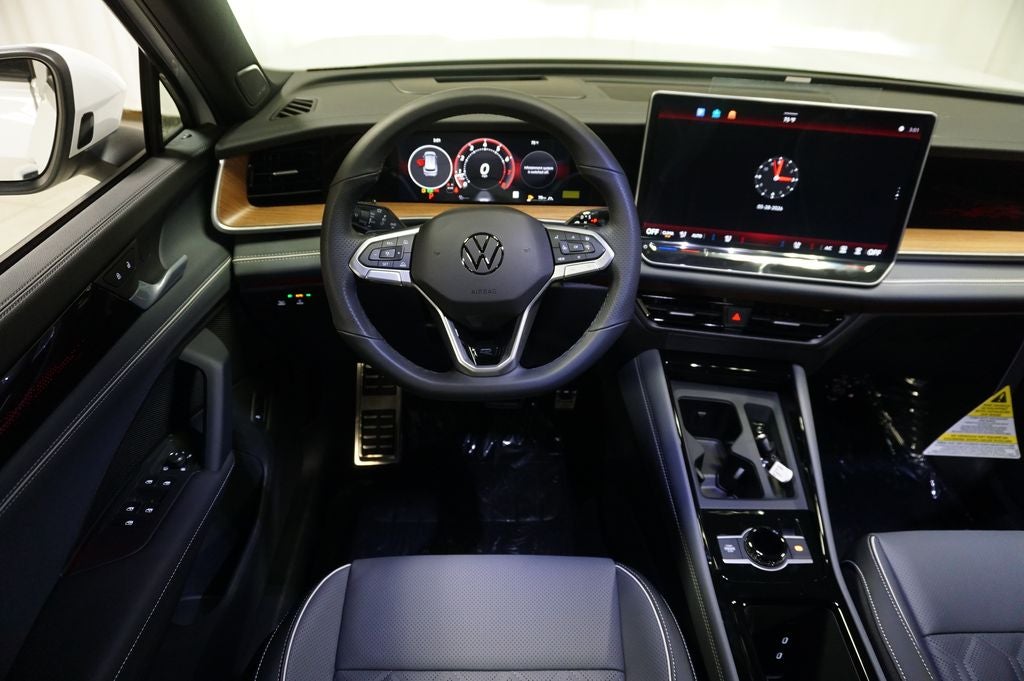 2026 Volkswagen Tiguan 2.0T SEL R-Line Turbo