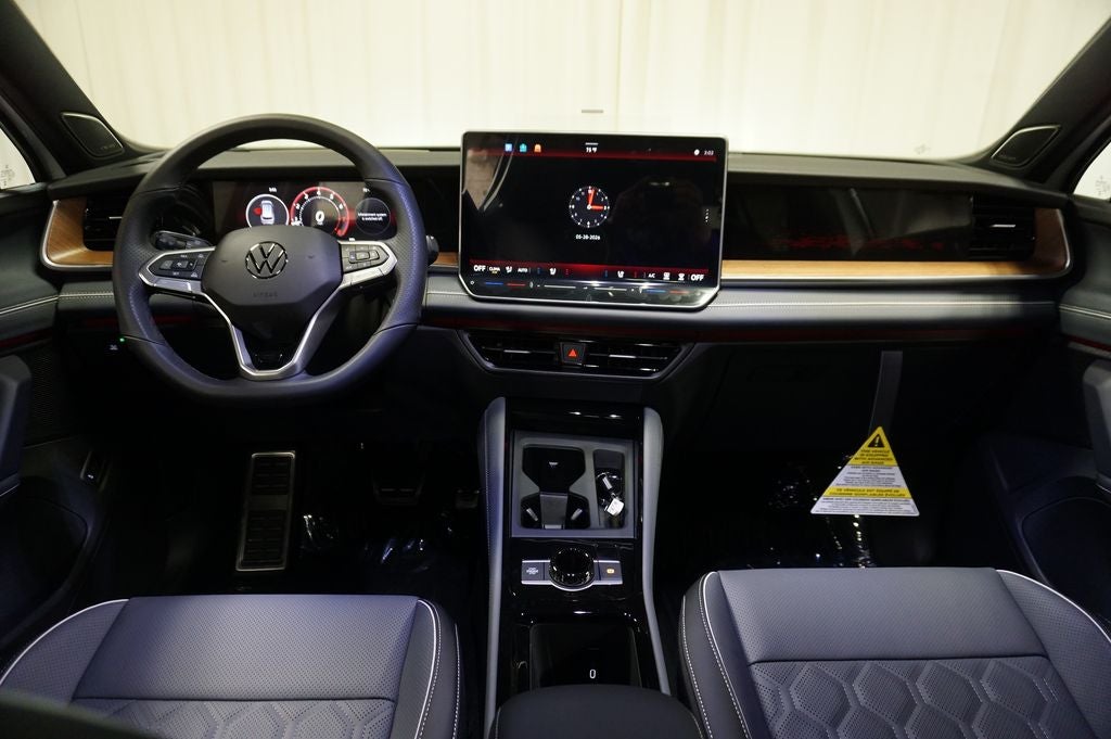 2026 Volkswagen Tiguan 2.0T SEL R-Line Turbo