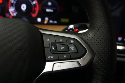 2026 Volkswagen Tiguan 2.0T SEL R-Line Turbo
