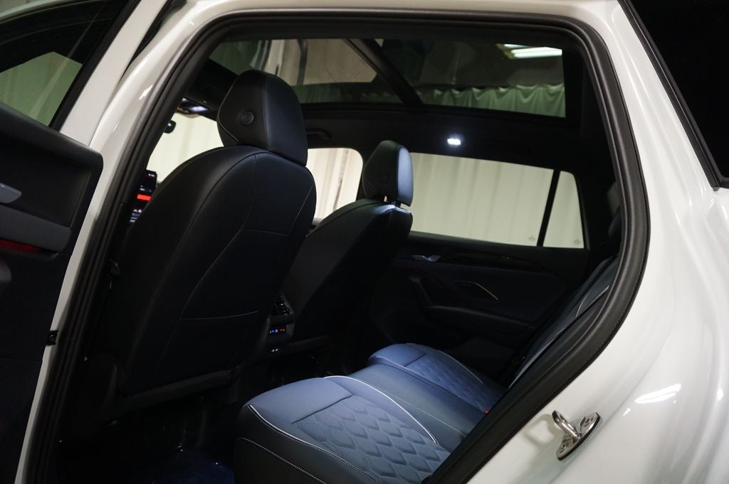 2026 Volkswagen Tiguan 2.0T SEL R-Line Turbo