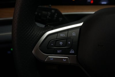 2026 Volkswagen Tiguan 2.0T SEL R-Line Turbo