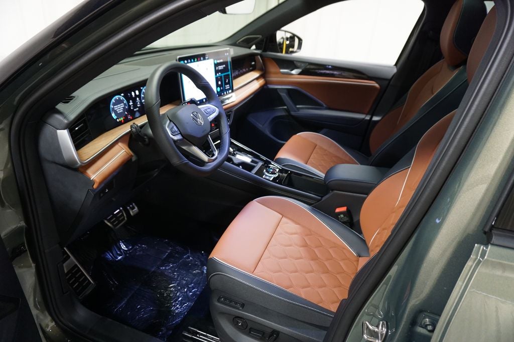 2026 Volkswagen Tiguan 2.0T SEL R-Line Turbo