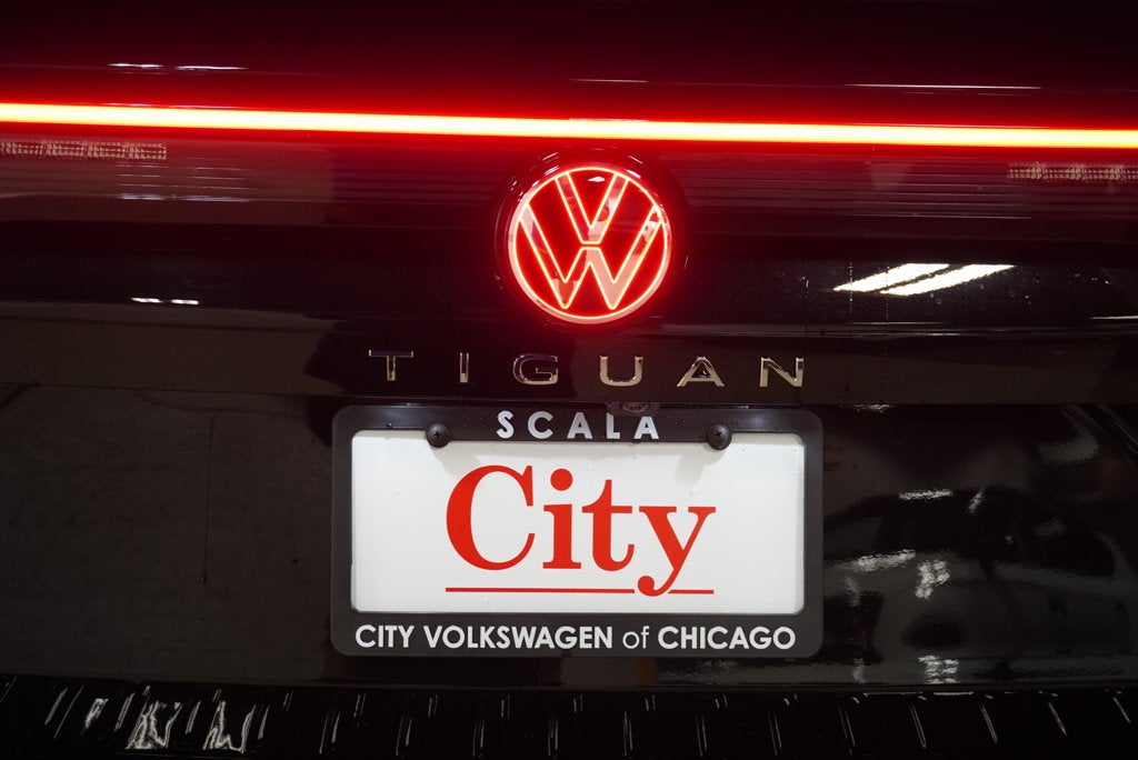 2026 Volkswagen Tiguan SEL R-Line Turbo