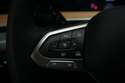 2026 Volkswagen Tiguan 2.0T SEL R-Line Turbo
