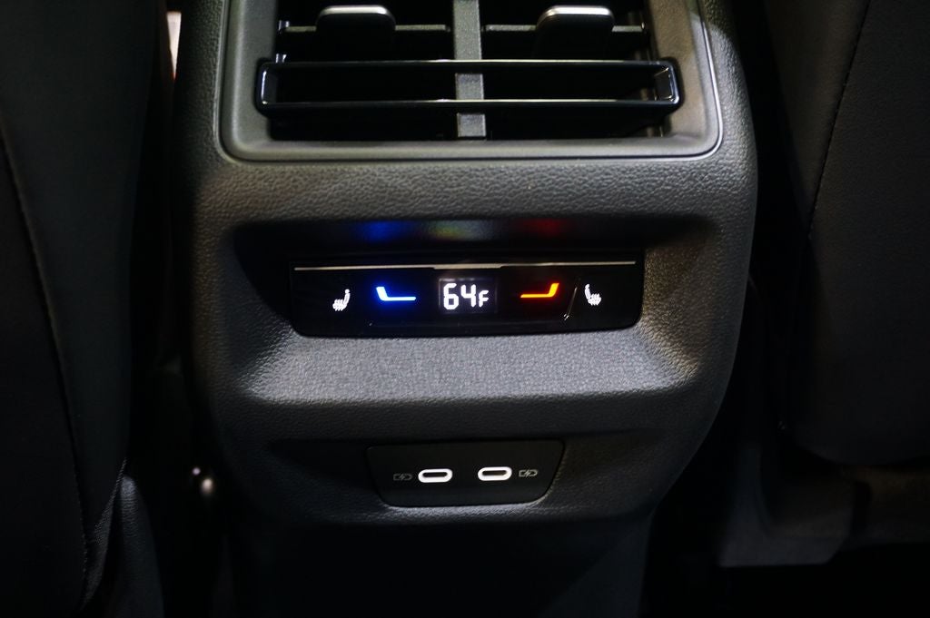 2026 Volkswagen Tiguan 2.0T SEL R-Line Turbo