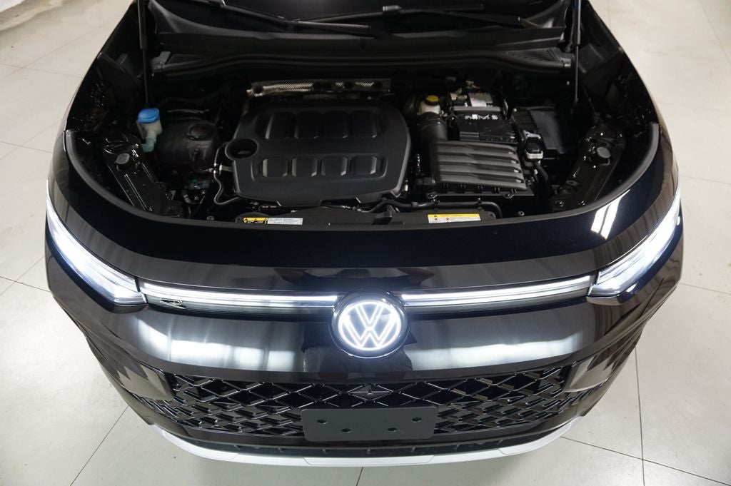 2026 Volkswagen Tiguan 2.0T SEL R-Line Turbo