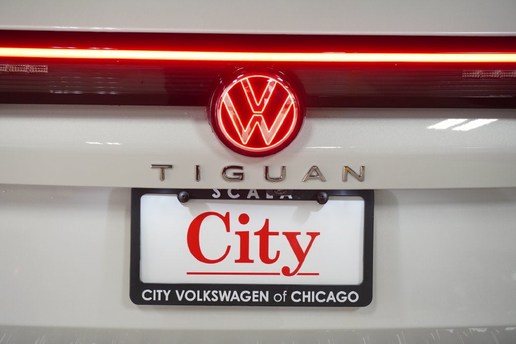 2026 Volkswagen Tiguan SEL R-Line Turbo