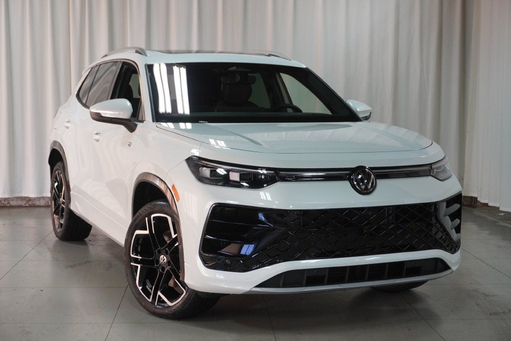 2026 Volkswagen Tiguan SEL R-Line Turbo