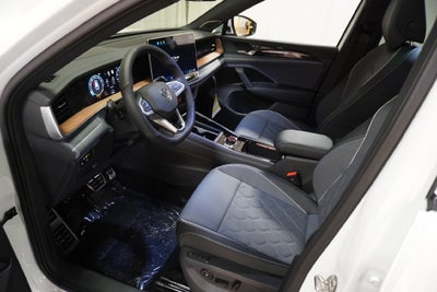 2026 Volkswagen Tiguan SEL R-Line Turbo
