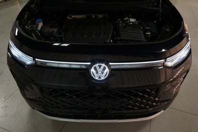 2026 Volkswagen Tiguan 2.0T SEL R-Line Turbo