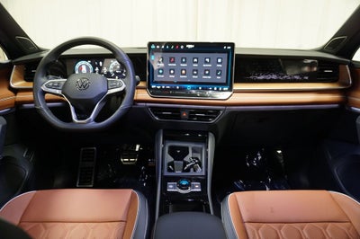 2026 Volkswagen Tiguan 2.0T SEL R-Line Turbo