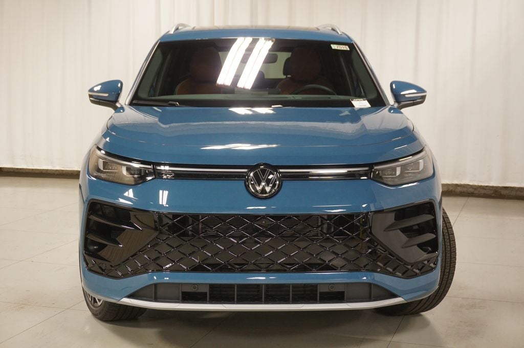 2026 Volkswagen Tiguan 2.0T SEL R-Line Turbo