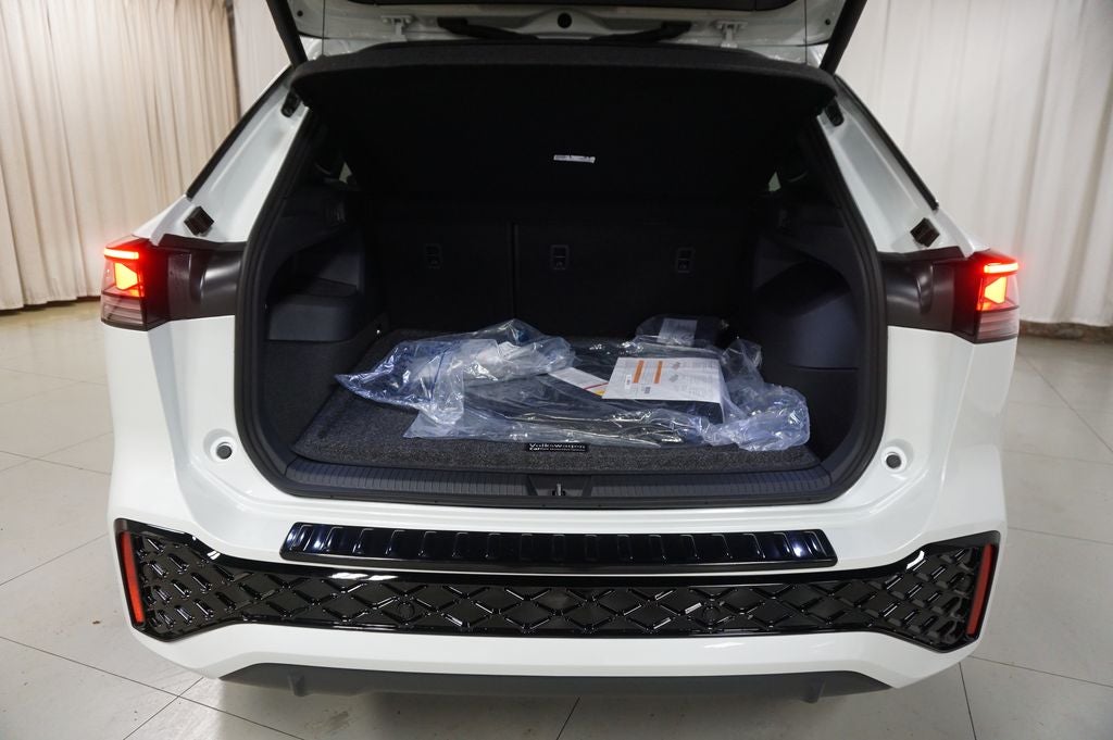 2026 Volkswagen Tiguan 2.0T SEL R-Line Turbo