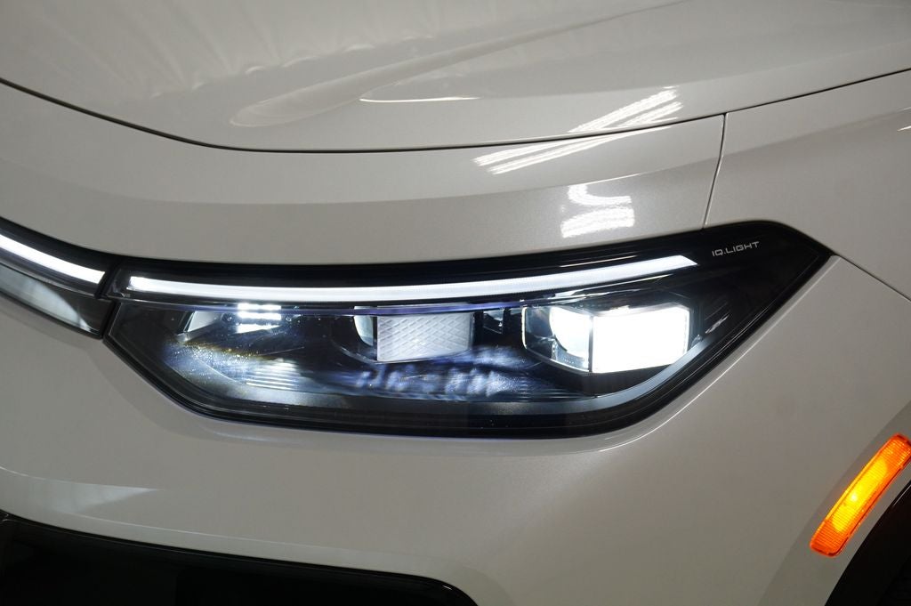2026 Volkswagen Tiguan 2.0T SEL R-Line Turbo