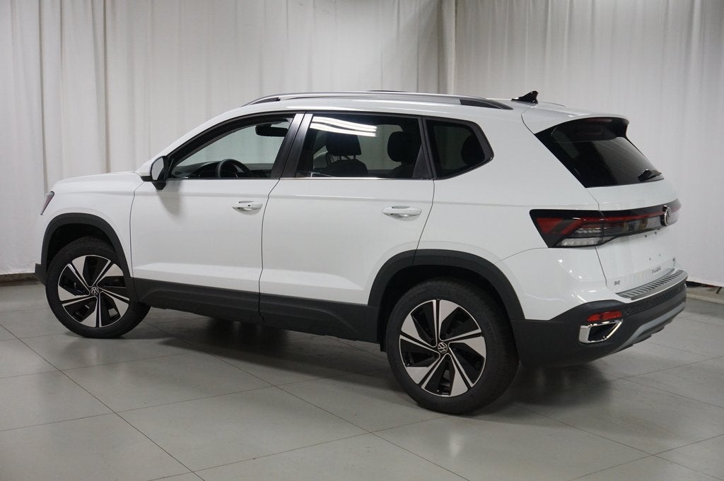 2026 Volkswagen Taos SE
