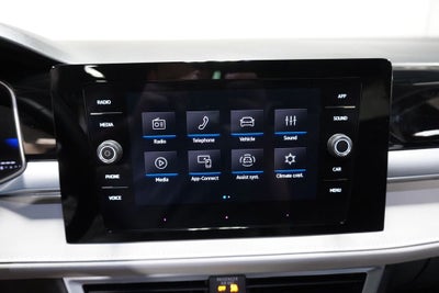 2026 Volkswagen Taos 1.5T SE