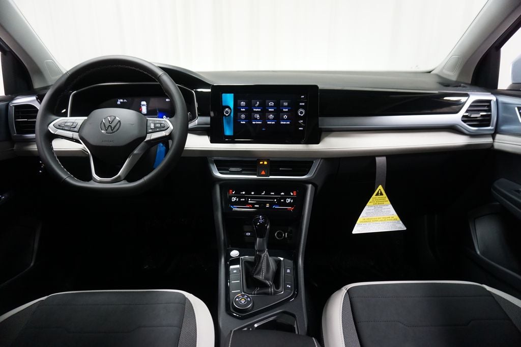 2026 Volkswagen Taos 1.5T SE