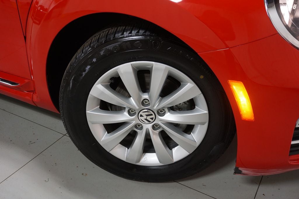 2019 Volkswagen Beetle Convertible 2.0T S