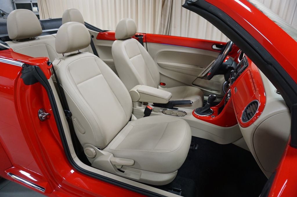 2019 Volkswagen Beetle Convertible 2.0T S