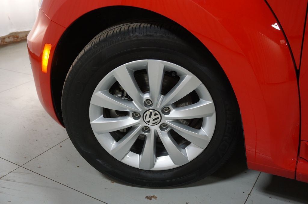2019 Volkswagen Beetle Convertible 2.0T S