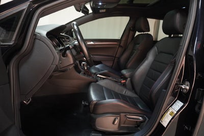 2021 Volkswagen Golf GTI 2.0T SE