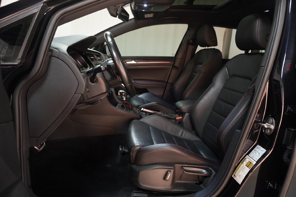 2021 Volkswagen Golf GTI 2.0T SE