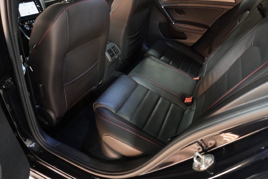 2021 Volkswagen Golf GTI 2.0T SE