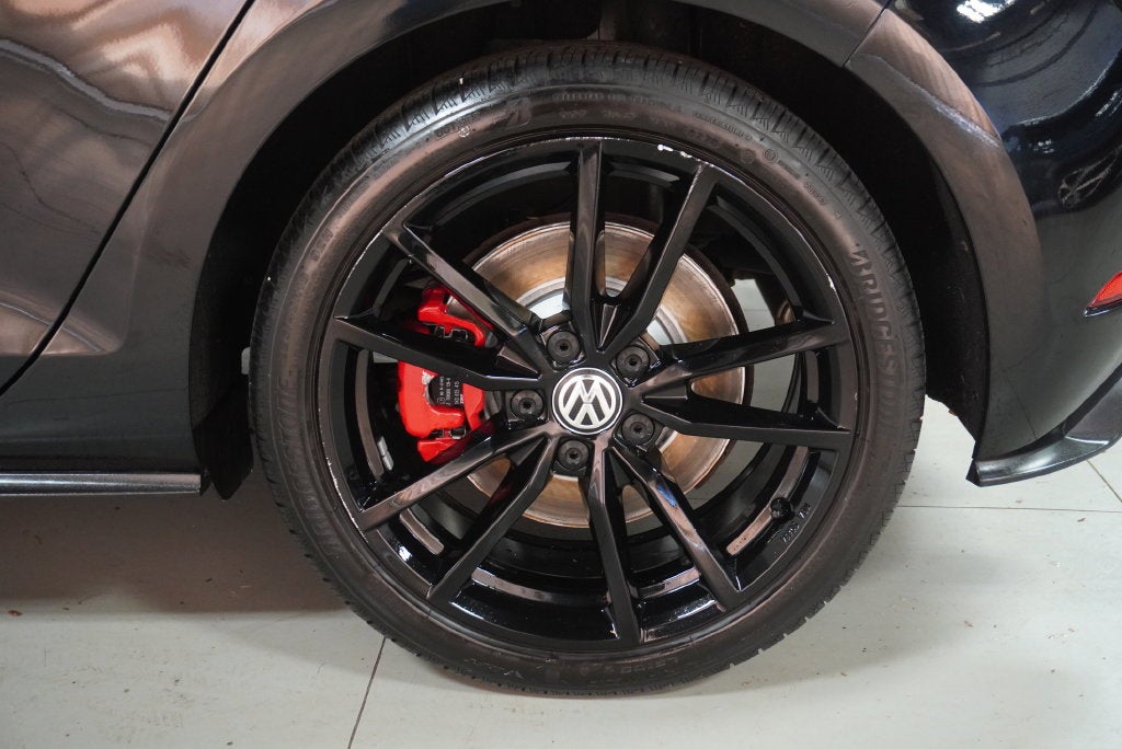 2021 Volkswagen Golf GTI 2.0T SE
