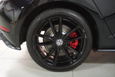 2021 Volkswagen Golf GTI 2.0T SE