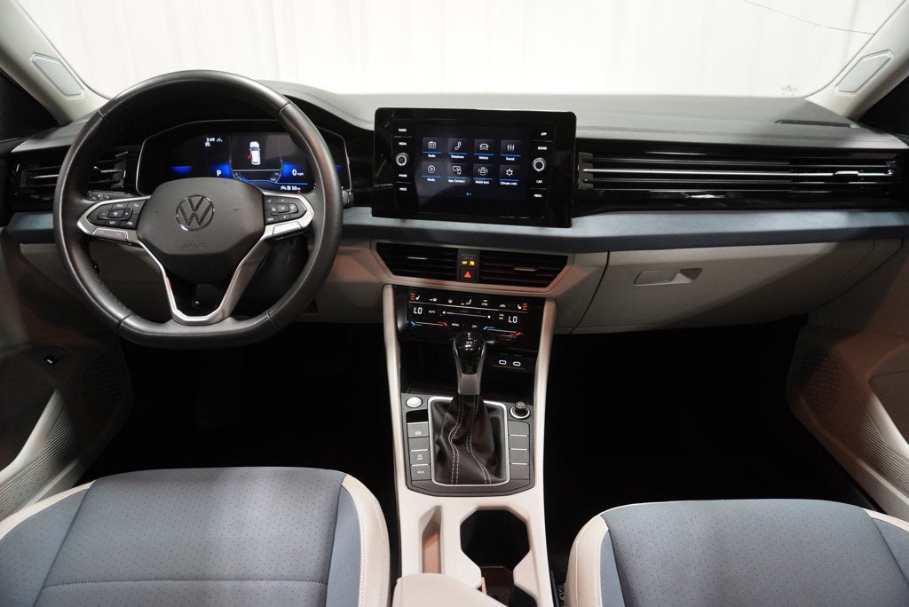2025 Volkswagen Jetta 1.5T SE