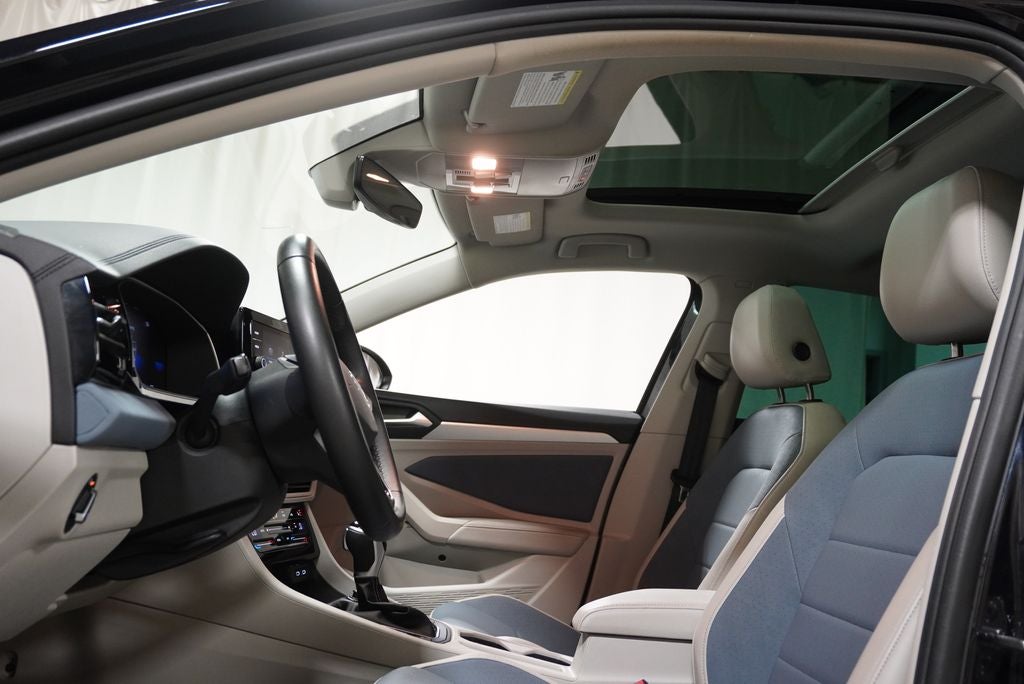 2025 Volkswagen Jetta 1.5T SE