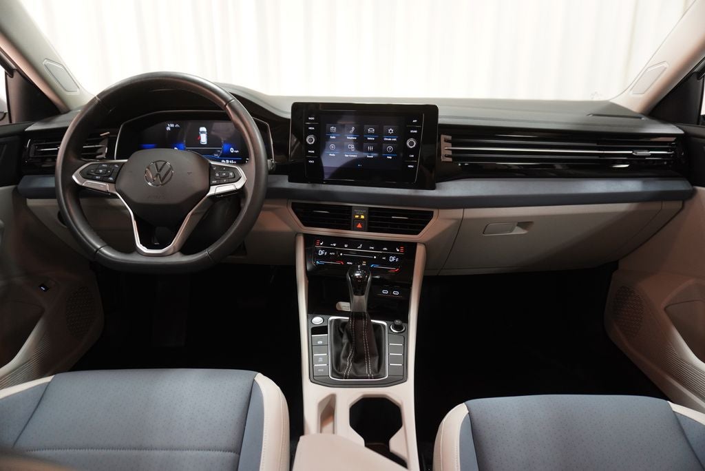 2025 Volkswagen Jetta 1.5T SE