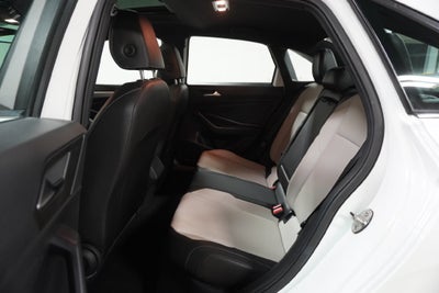 2019 Volkswagen Jetta R-Line